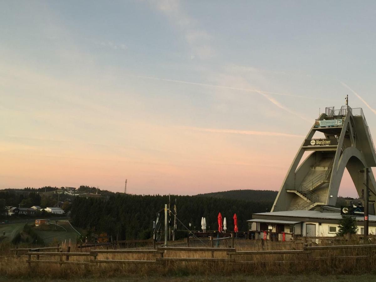 Ferienwohnung am Skikarussel Winterberg Exterior foto